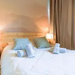 Au Bord De Leau & Ete En Famille Apartamento