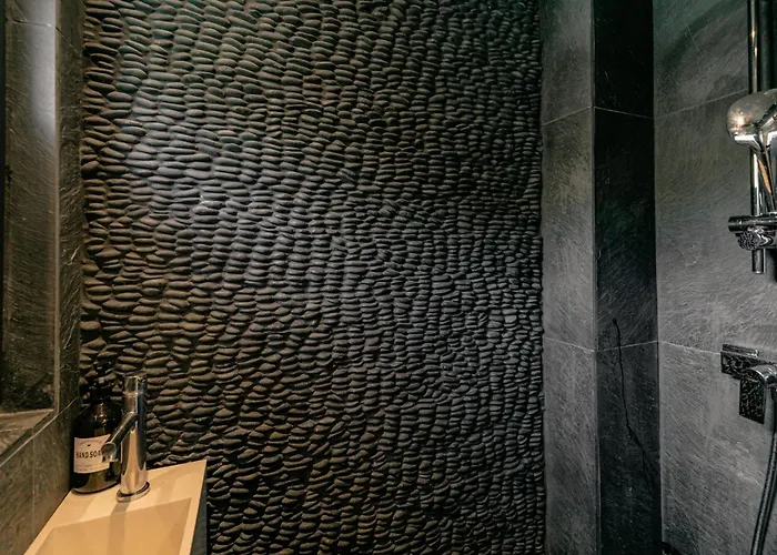 Au Bord De Leau & Ete En Famille Megève